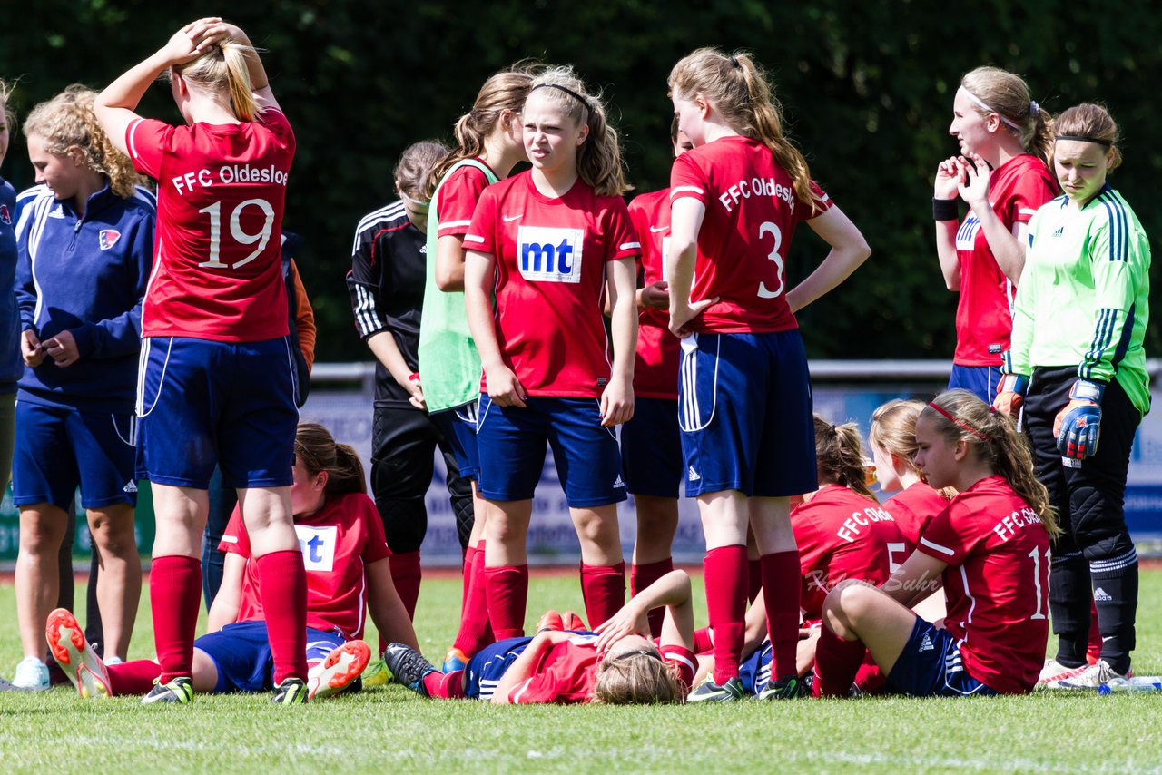 Bild 357 - B-Juniorinnen FFC Oldesloe - Hamburger SV : Ergebnis: 2:8